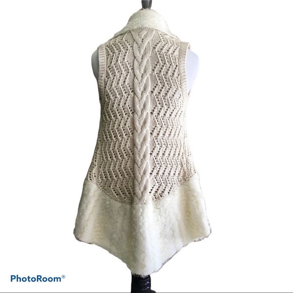 Max Studio Knit Vest With Trim, Girls L (10-12) - Picture 4 of 6